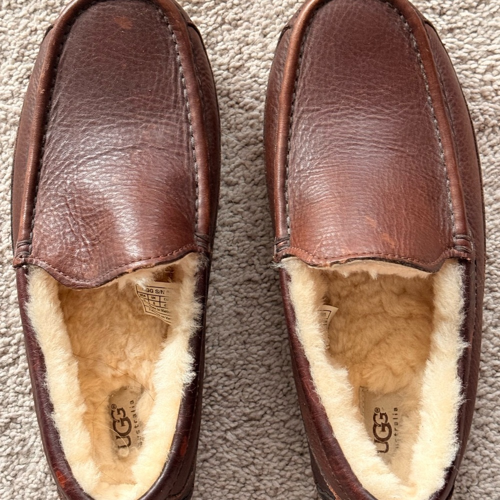 UGG Men's Brown Leather Loafers